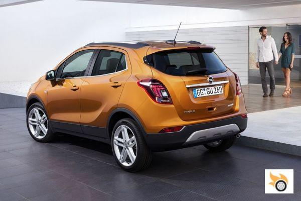 Nuevo Opel Mokka X, el B-SUV de la marca del rayo se renueva