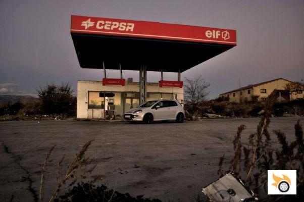 Gasolinero: profesión en proceso de extinción