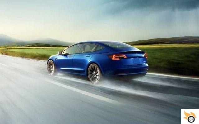 Tesla Model 3 pone la tracción trasera como incentivo: esto es lo que cuesta ahora