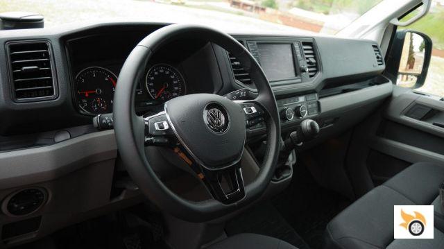 Contacto: Volkswagen Crafter, Multivan 4Motion, Amarok V6 y Caddy Outdoor