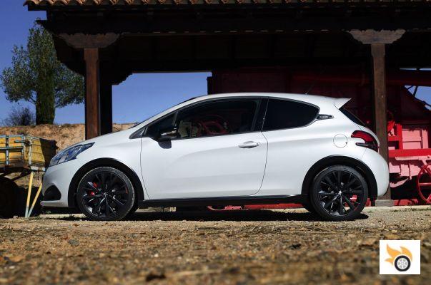 Peugeot 208 GTi by Peugeot Sport