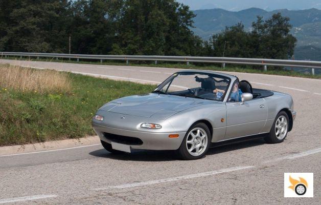 Los dueños de sendos Mazda MX-5 NA y ND cambian las llaves por un día