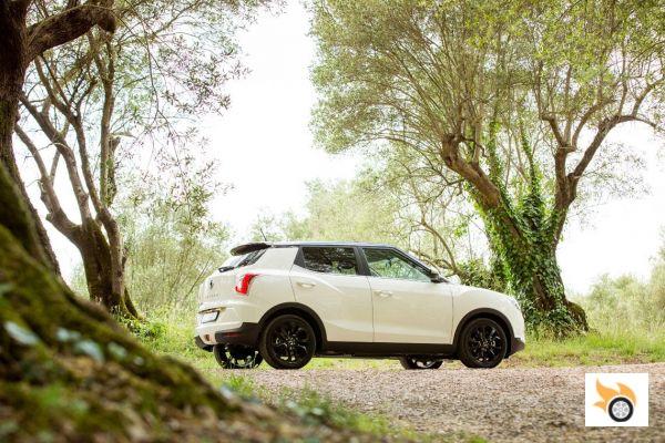 Contacto: SsangYong Tivoli D16 T