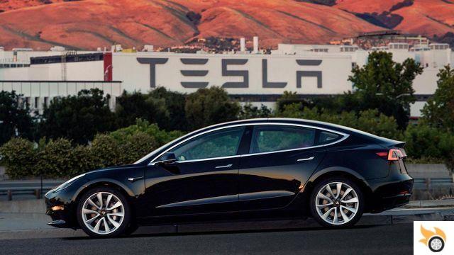 Tesla Model 3, aqui estão as diferenças de desempenho após a atualização do firmware