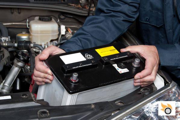 Bateria auto-descarregada: os 9 sintomas e causas definitivas