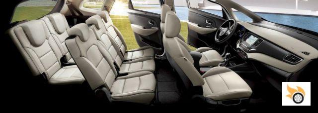 Kia Carens 2017