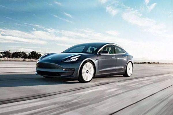 Cómo contestar una llamada telefónica en Tesla Model 3 – Información útil