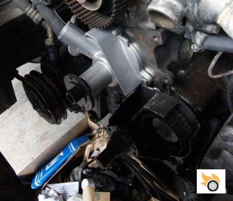 Sintomas de bomba de água auto-rotativa: o que são e o que fazer?