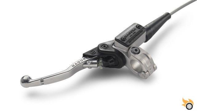 Embrayages hydrauliques pour motos : avantages, inconvénients et options d'achat