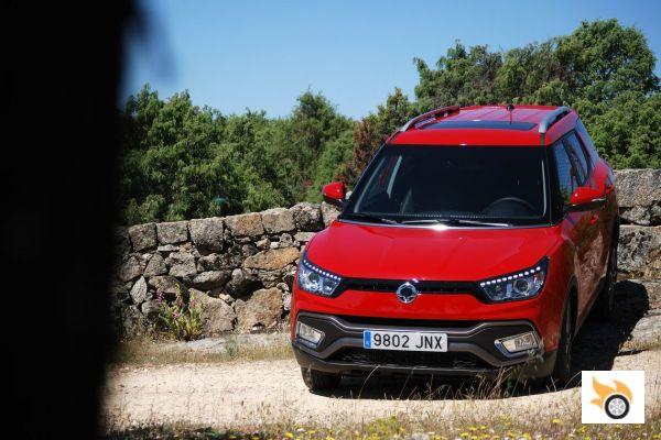 Contacto: SsangYong XLV D16T
