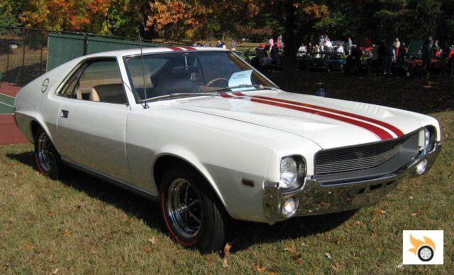 Jay Leno y el AMC Playmate AMX, en vídeo