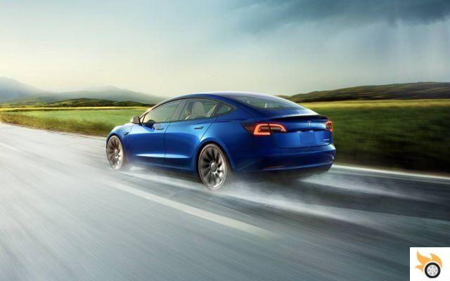 Tesla Model 3 puts rear-wheel drive for incentives: here's how much it costs now