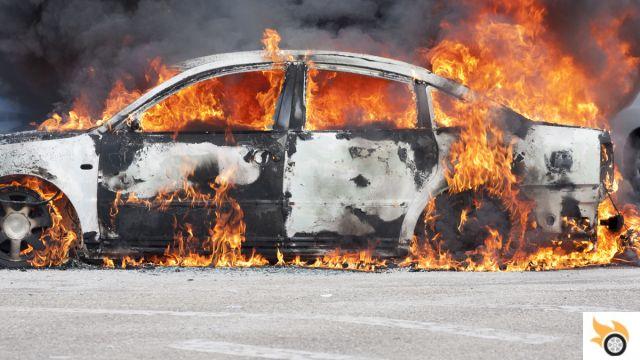 how do cars catch on fire