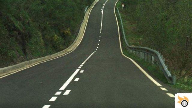 Carreteras en la Comunidad Valenciana: Clasificación, Red y Mejoras