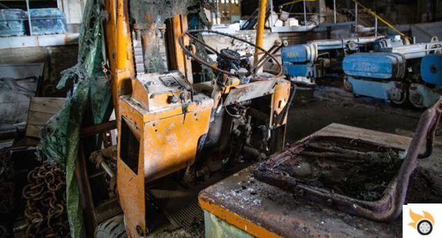 Regeneración y reutilización de catalizadores agotados
