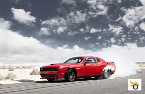 ¿Tan peligrosos son los Dodge SRT Hellcat?