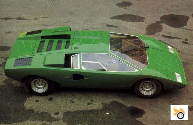 Los coches que querían cortar el aire