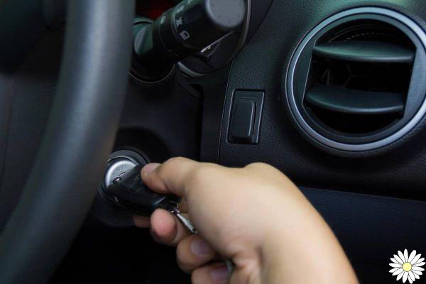 Encendido y apagado correcto de un auto