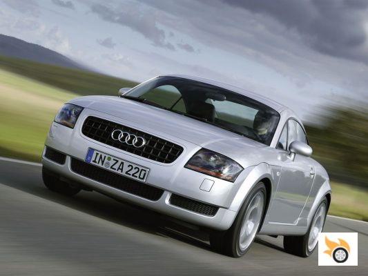 Audi TT mkI (8N)