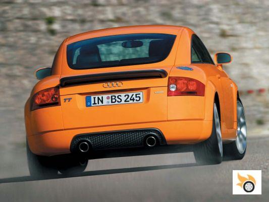 Audi TT mkI (8N)