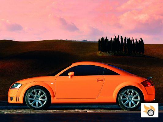 Audi TT mkI (8N)