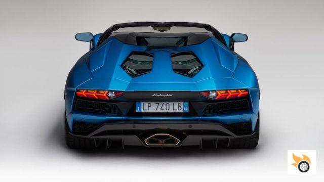 La Lamborghini Aventador S enlève le toit à Francfort