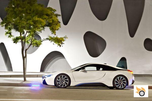 Test drive: BMW i8