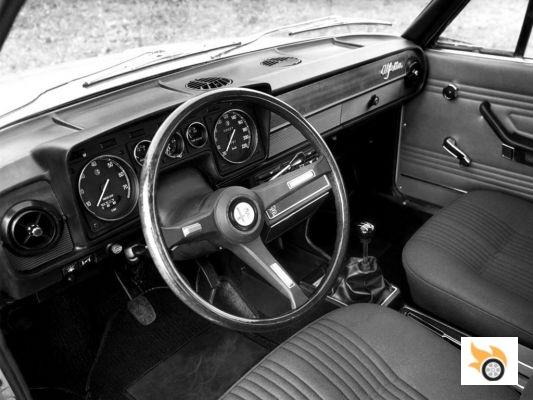 Alfa Romeo Alfetta (1972 – 1984)