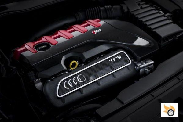 Audi TT RS Coupé and TT RS Roadster, now with 400 hp