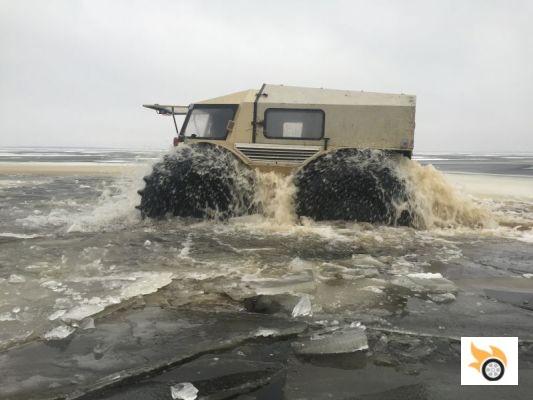 Russia Sherp ATV, the perfect Russian amphibious truck to escape from a horde of zombies
