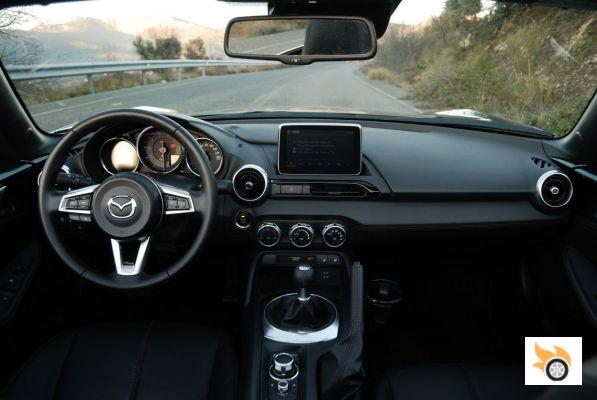 Prueba: Mazda MX-5 1.5