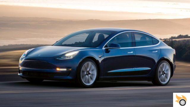 Tesla Model 3: the jailbreak that unlocks all its power