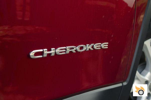 Jeep Cherokee 4×4 diesel 140 cv