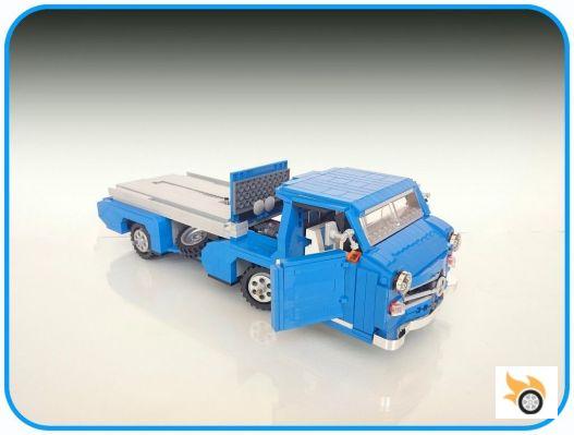 Mercedes-Benz Rennwagen Schnelltransporter, une œuvre d'art Lego
