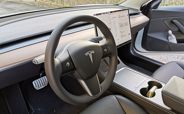 Tesla Model 3 Performance: o mais rápido da versão 2021 aproveita o Ecobonus