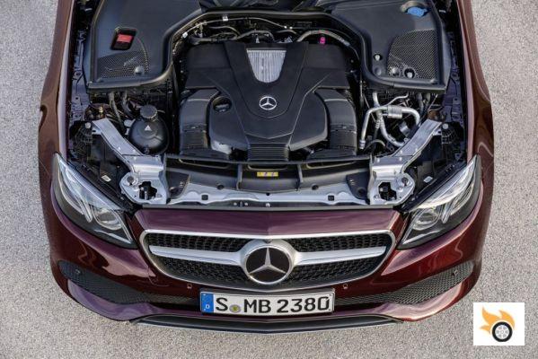 Mercedes-Benz completa la Clase E con el Cabrio