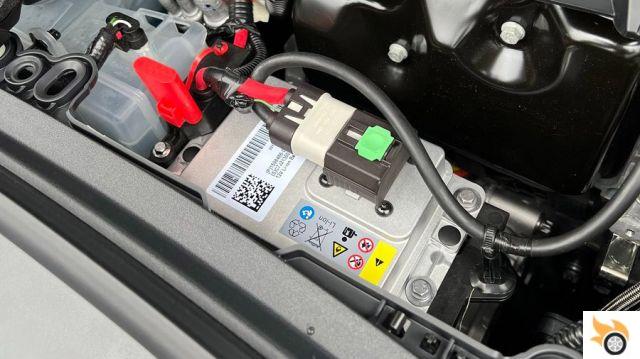 Tesla uses one of the big benefits of the LFP battery to make up for dead 12V units on the new 3 Model 2022