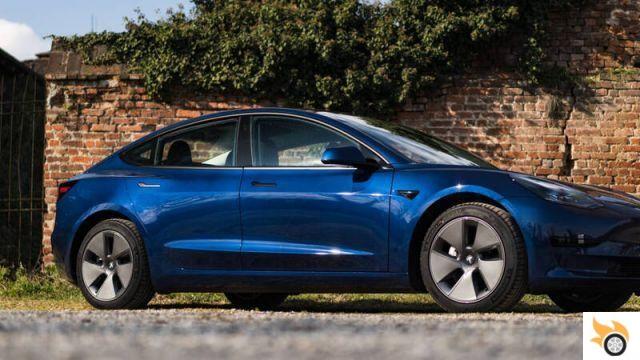 Quanto custa manter um Tesla Model 3?