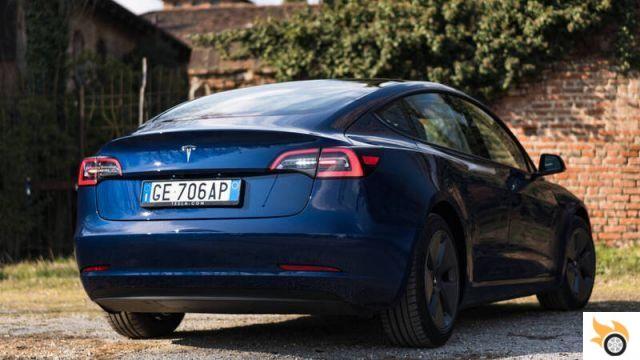 Quanto custa manter um Tesla Model 3?