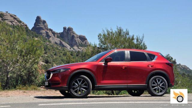Contacto: Mazda CX-5 2017