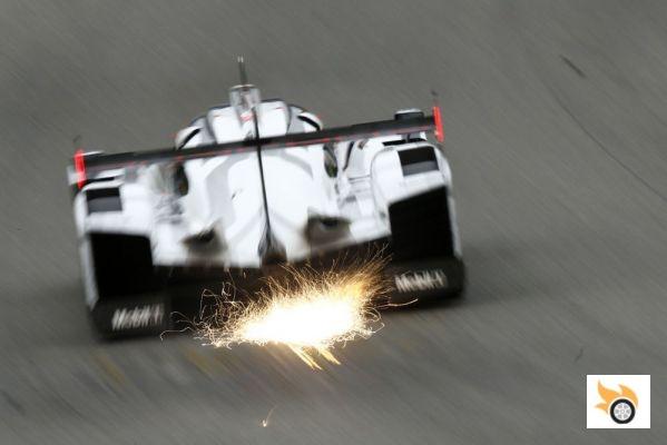 Audi gagne à Spa devant une Porsche en difficulté