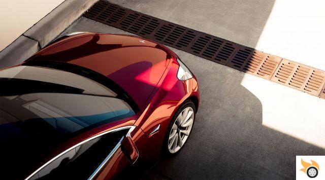 ¿Cuánto cuesta asegurar un Tesla?