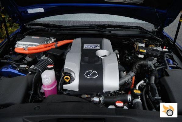Test Drive : Lexus IS 300h F Sport