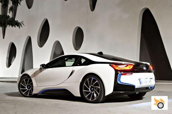 Test drive : BMW i8