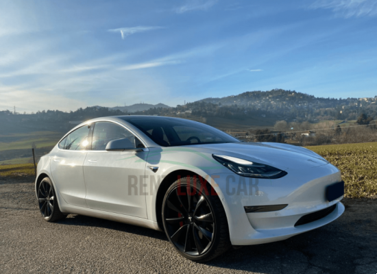 Rent Tesla Model 3 in London