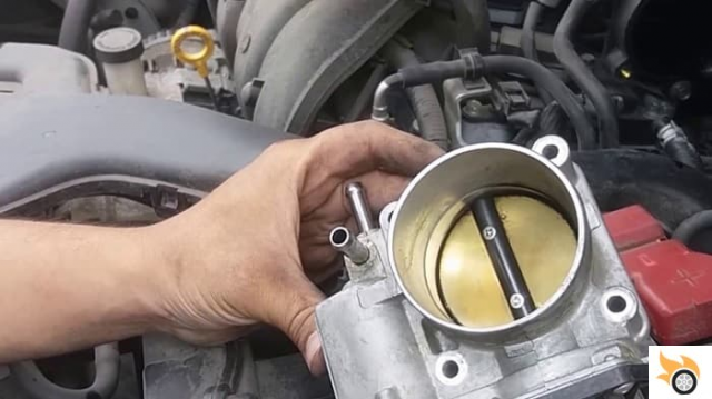 Consequences of disconnecting the IAC valve in a vehicle
